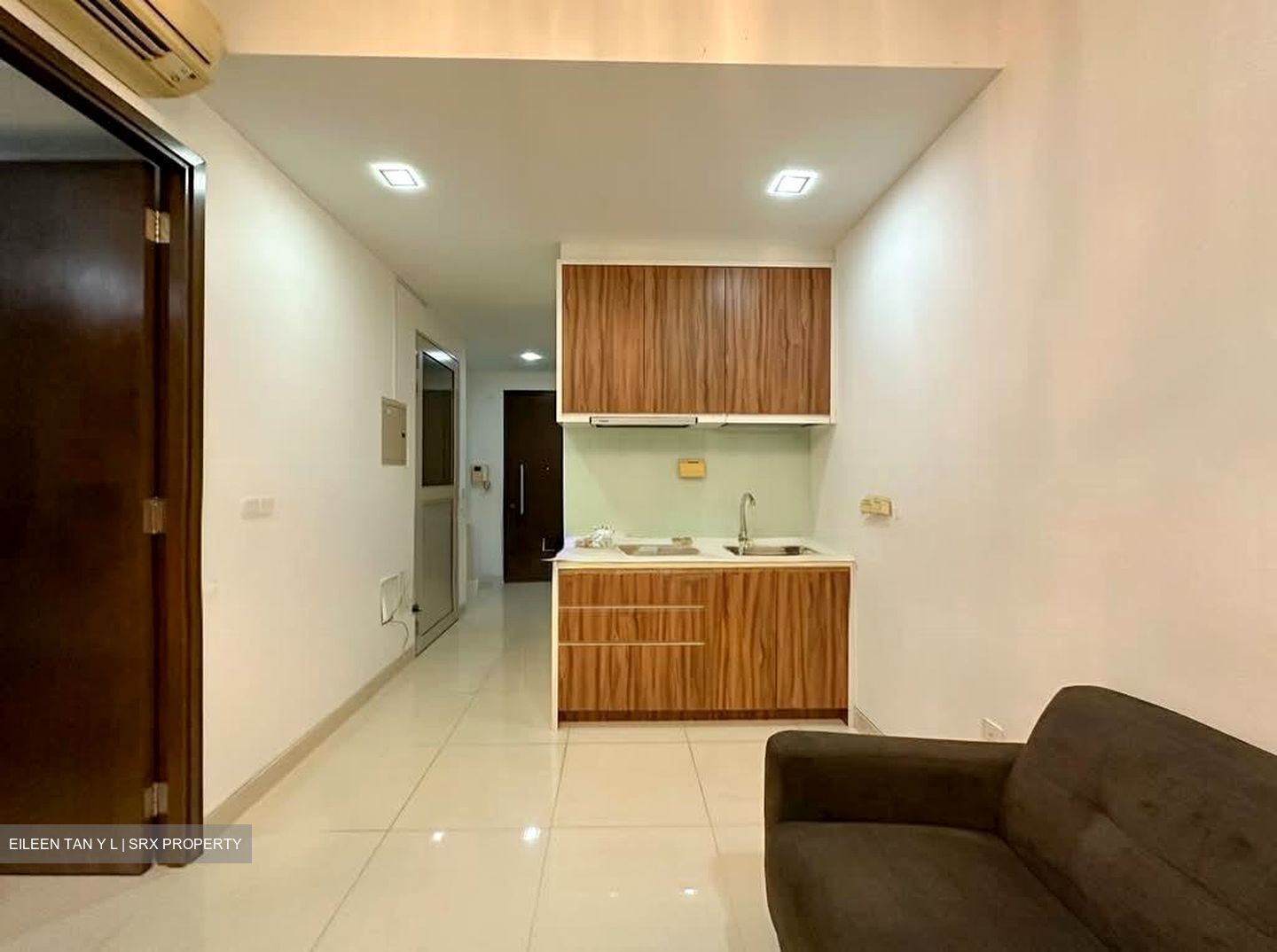 The Water Edge (D14), Apartment #578574951